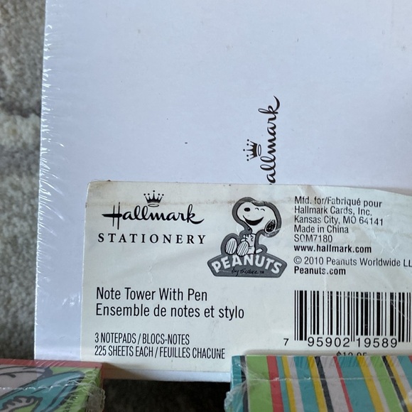 Hallmark Snoopy Characters Post Its Set - Picture 6 of 6
